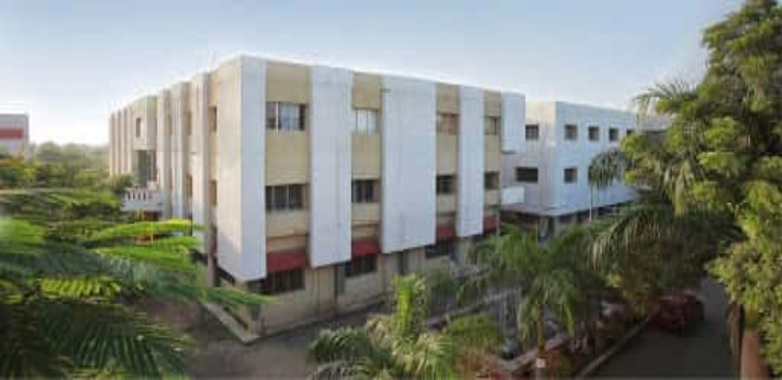 SDK Dental College Nagpur Outdoor Image