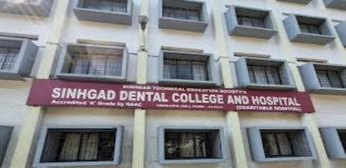 Sinhgad Dental College Pune Outdoor Image