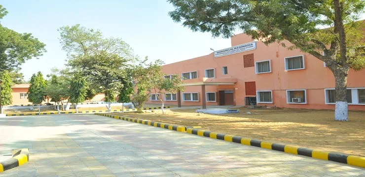 Murari Lal Rasiwasia Ayurvedic College 2024 25 Fees Cutoff