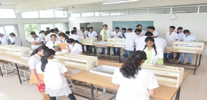 Shri Kalidas Ayurvedic Medical College Badami Classroom