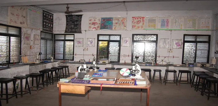 Ahmednagar Homoeopathic Medical College Lab room