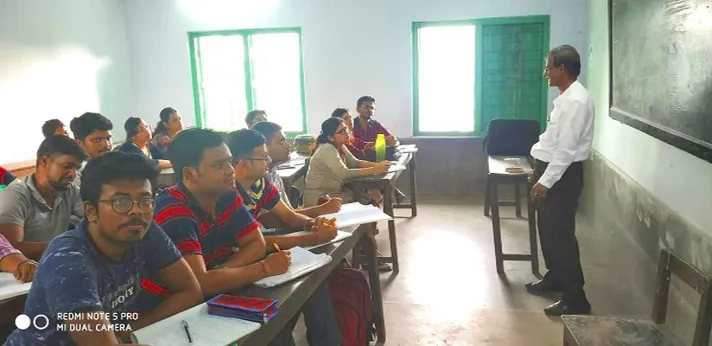 Pratap Chandra Memorial Homoeopathic College Classroom