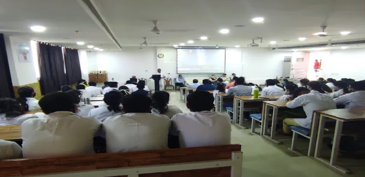 Shri Dhanwantri Ayurvedic College Chandigarh Classroom