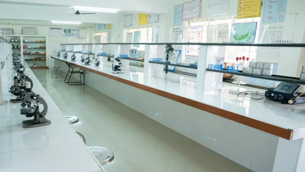 Sivaraja Naturopathy College Salem Lab