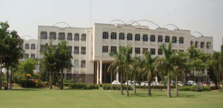 Sudha Rustagi Dental College