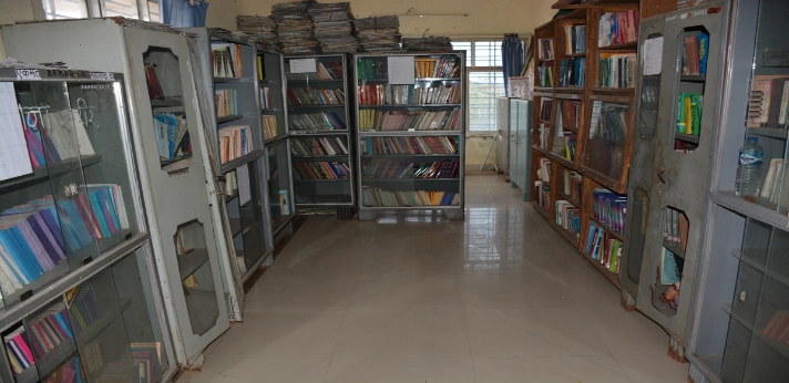 Dhanwantari Ayurved Medical College Udgir Library