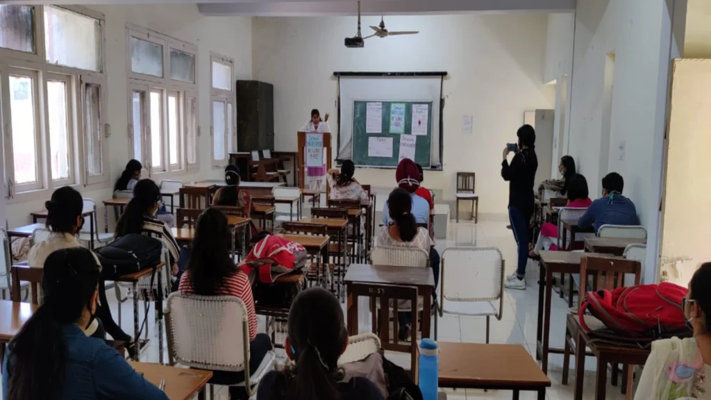 Government Ayurvedic College Patiala Classroom