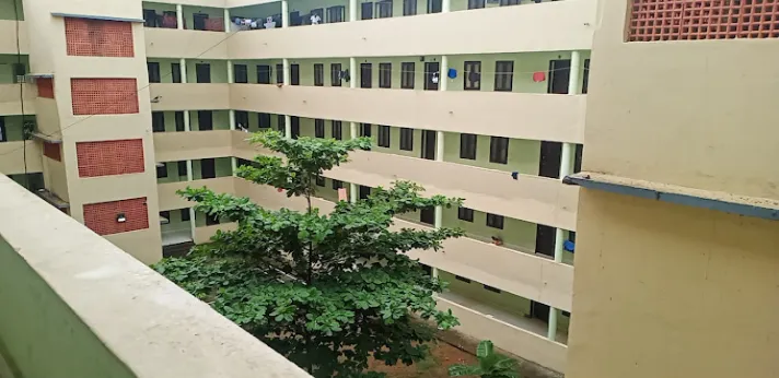 Dr Pinnamaneni Siddhartha Medical College Hostel