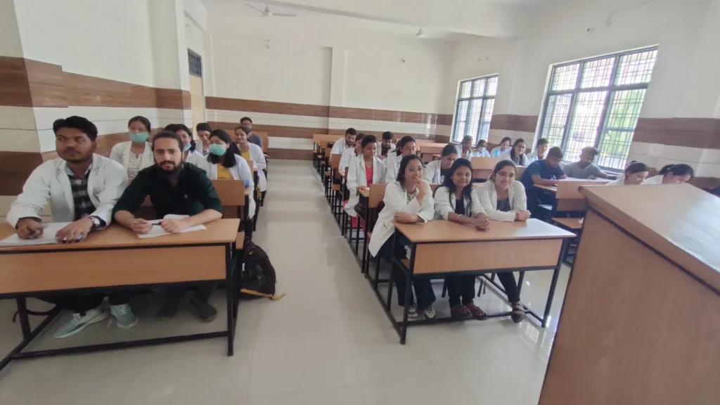 Gurukul Ayurvedic College Haridwar Classroom