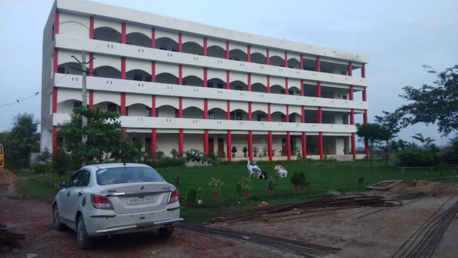 Jeevak Ayurvedic Medical College Chandauli