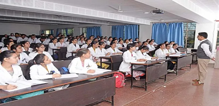 Geetanjali Dental College Udaipur Classroom