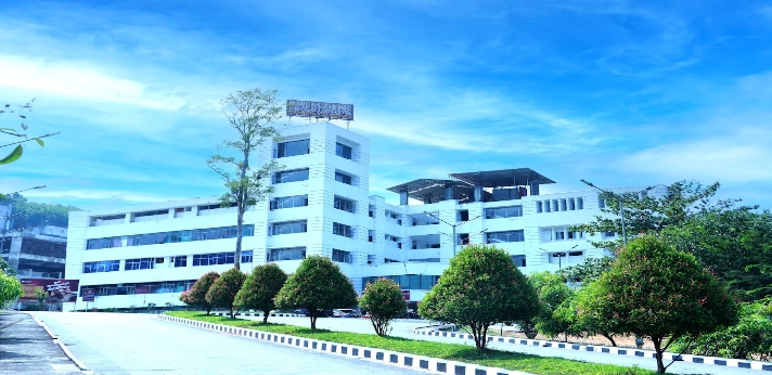 Al-Azhar Medical College Thodupuzha