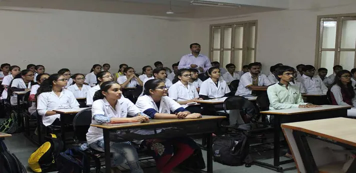 Government Ayurvedic College Junagadh Classroom