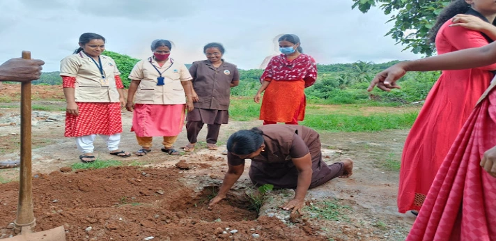 Ashtamagam Ayurveda College Research Practical