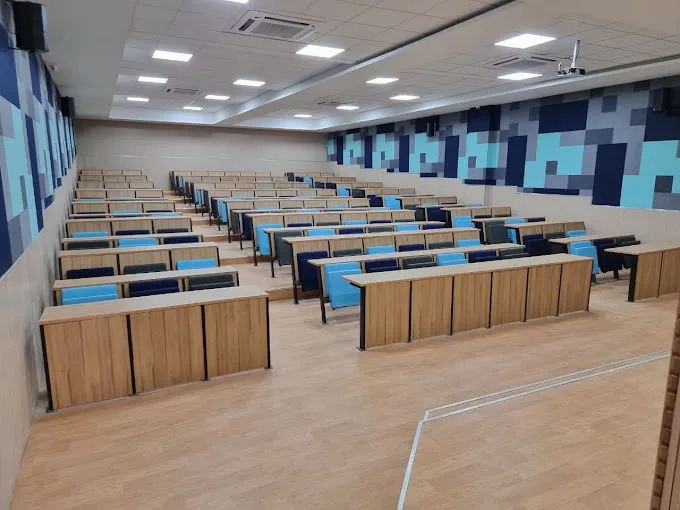 Datta Meghe Medical College Nagpur Classroom