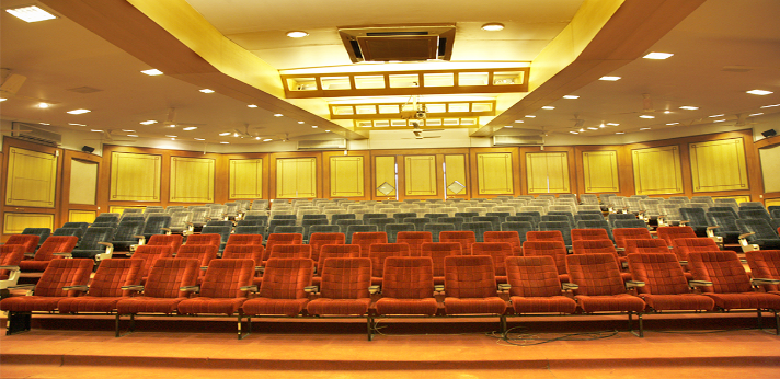 Dr DY Patil Dental College Pune Auditorium