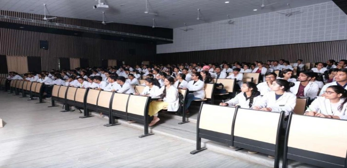 Geetanjali Medical College Udaipur Classroom