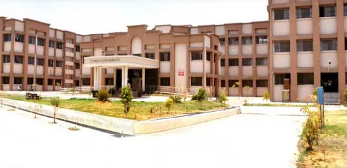 Government Medical College Chandrapur Campus view (1)