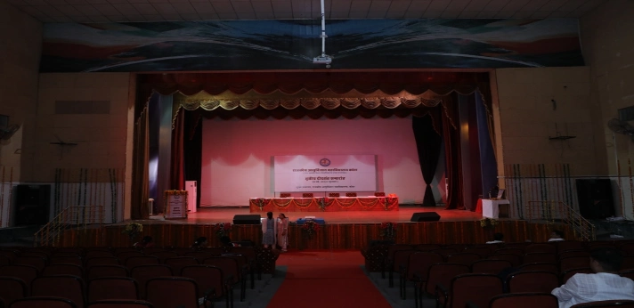 Government Medical College Kota Seminar Hall