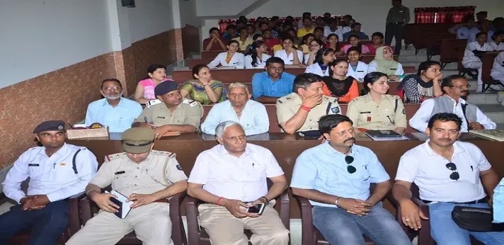 Himachal Institute of Dental Sciences Paonta Sahib Seminar by Supeintendent of Police Sirmaur