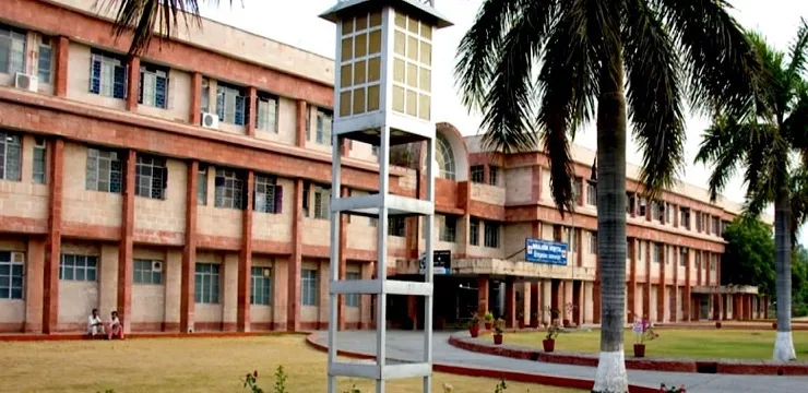 Himalayan Institute of Medical Sciences College