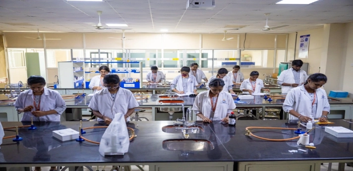 Malla Reddy Medical College lab