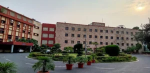 Maulana Azad Medical College Delhi