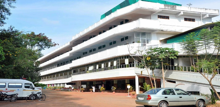 Santhigiri Ayurveda Medical College Palakkad (1)