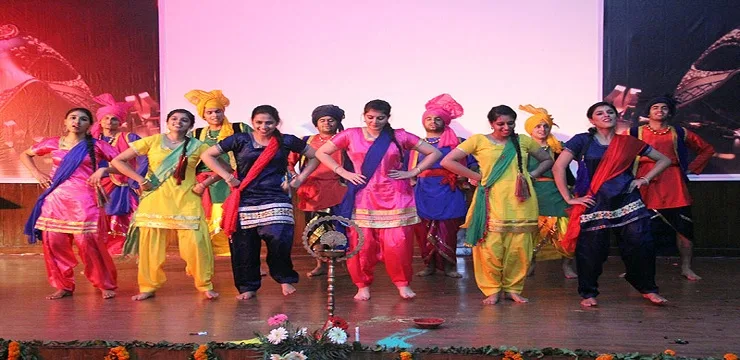 Shri Guru Ram Rai Institute of Medical and Health Sciences Dance performance