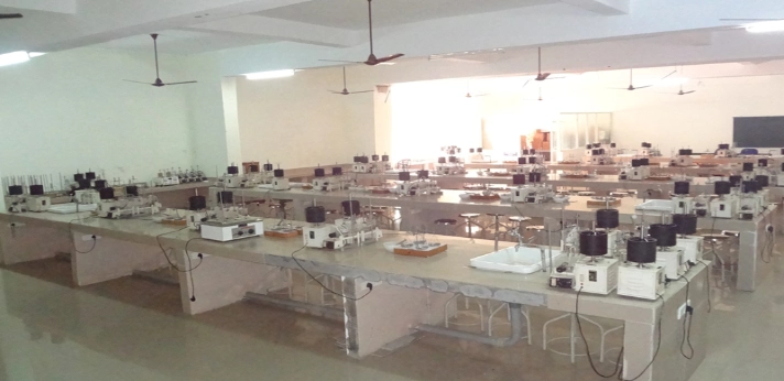 Srinivas Medical College Mangalore Chemistry Lab