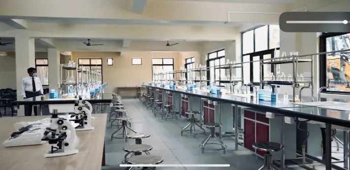 Shija Academy of Health Sciences Lab