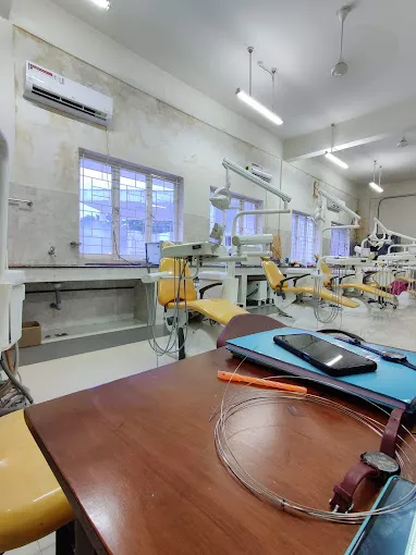 Govt Dental College Thrissur practice room