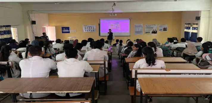 Guru Gobind Singh Dental College Burhanpur Classroom