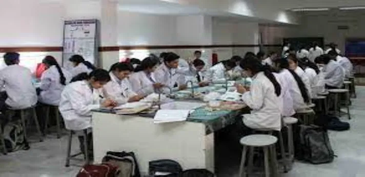 Seema Dental College Rishikesh Lab