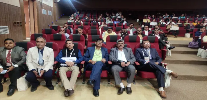 Rani Dullaiya Smriti Homoeopathy College Bhopal Auditorium