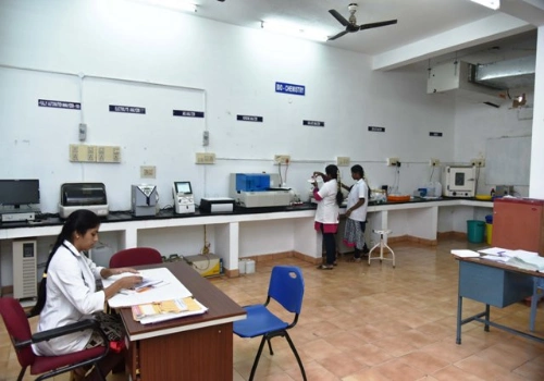 Vinayaka Missions Medical College Lab